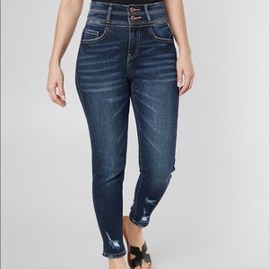 Signature Kurvy Ultra High Skinny Jean - KANCAN
